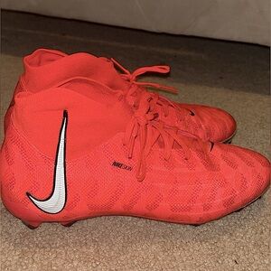 phantom luna cleats!!